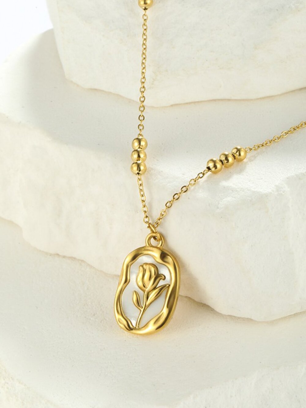 Women's 18K Rose Gold Flower Pendant Necklace Stainless Steel Elegant Jewelry
